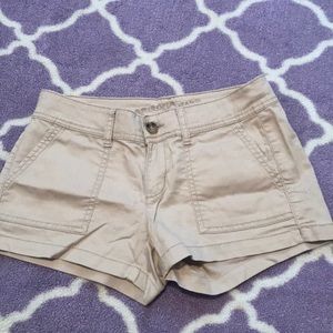 Khaki shorts